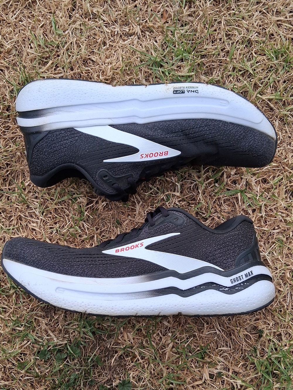 Brooks Ghost Max Men’s Running Shoes - Black/White with Red Logo
